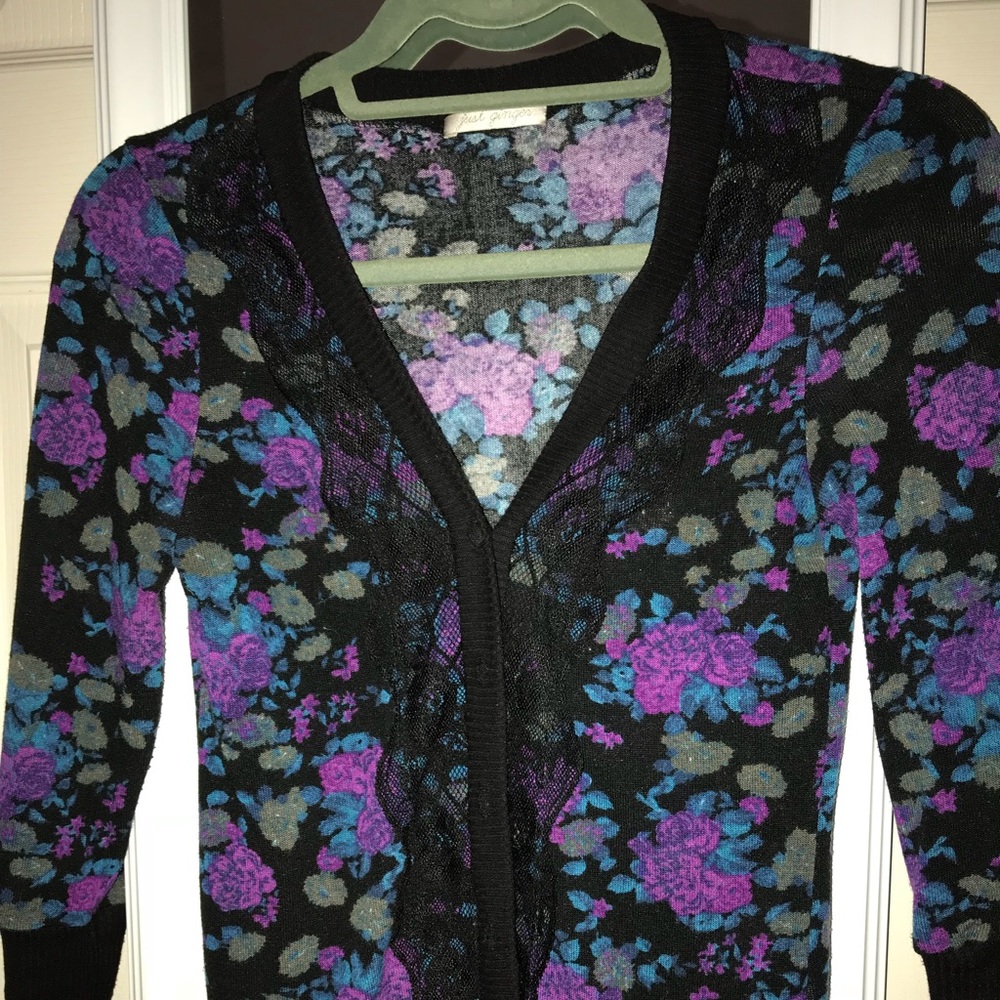 Sweater - Picture 2 of 2